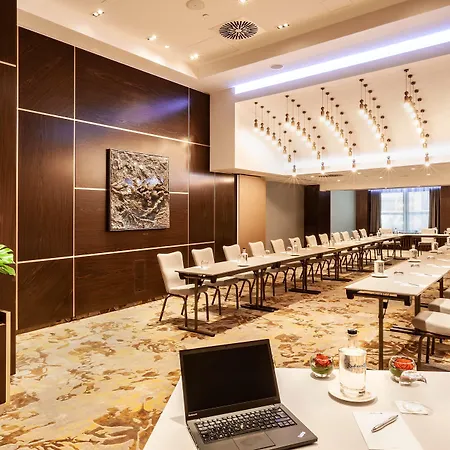 Radisson Blu Béke Hotel,