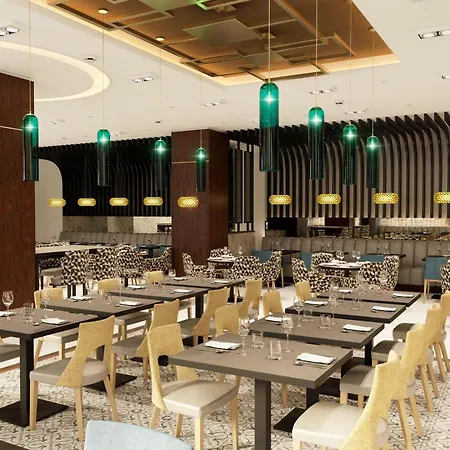 Hotel Radisson Blu Béke Hotel,