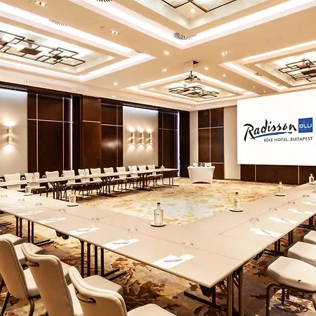 Radisson Blu Béke Hotel, 4*