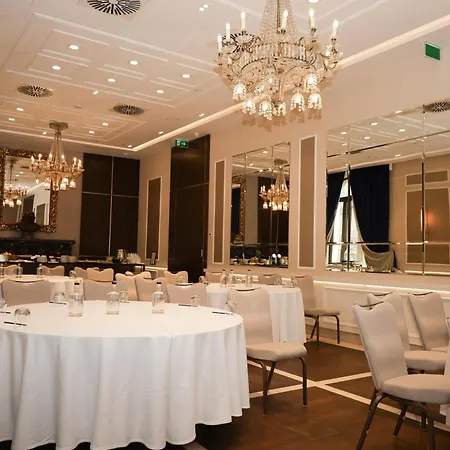 Radisson Blu Beke Hotel,